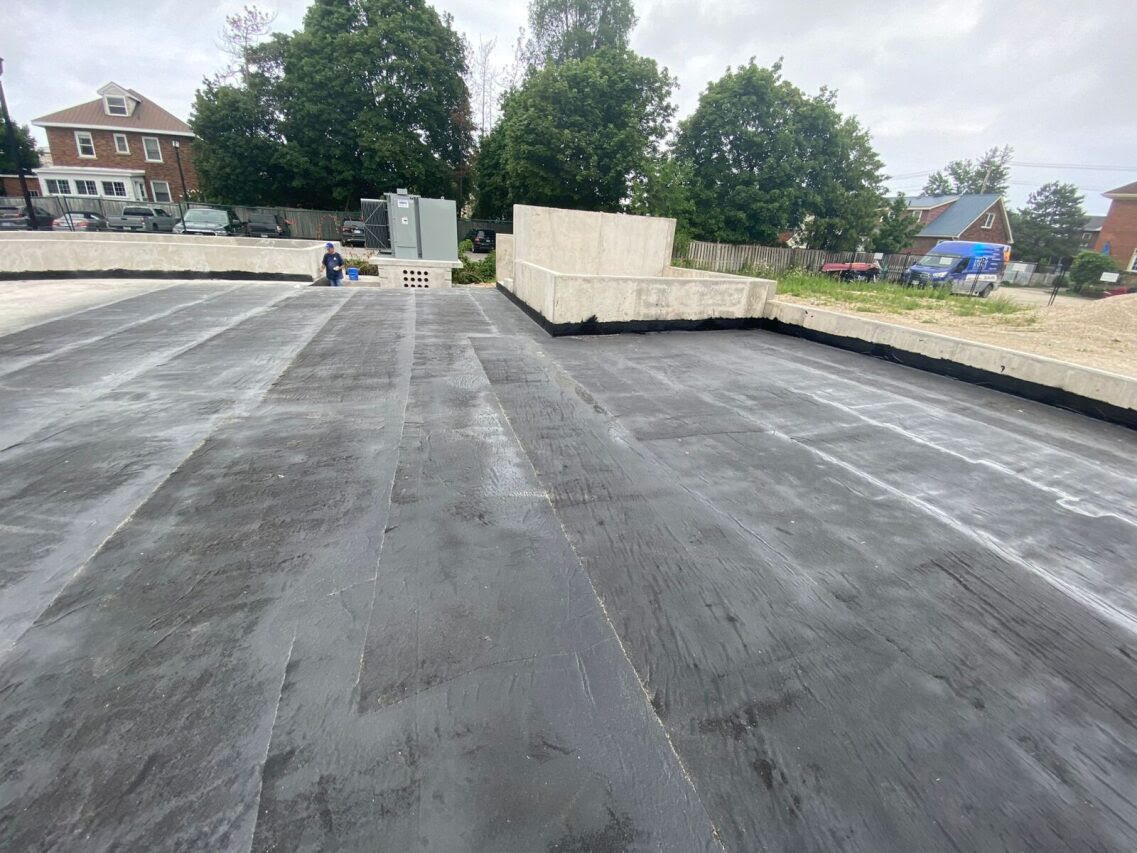 Membrane thermosoudee dalle trefond Québec HIZO